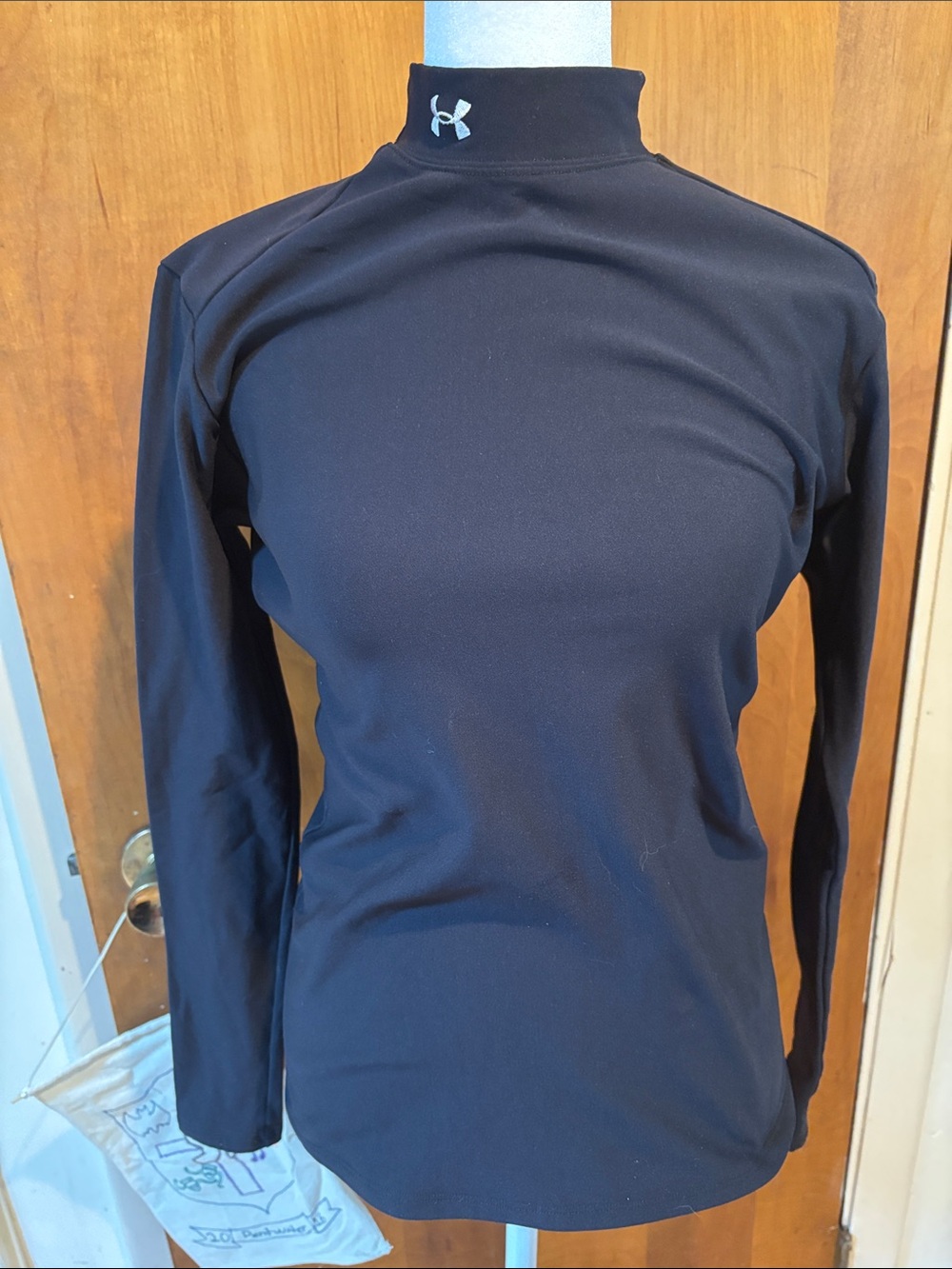 Under Armour Women's Black Long Sleeve Mock Neck Performance Top